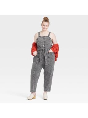 Universal Threads Denim Jumpsuit NWT Size 4